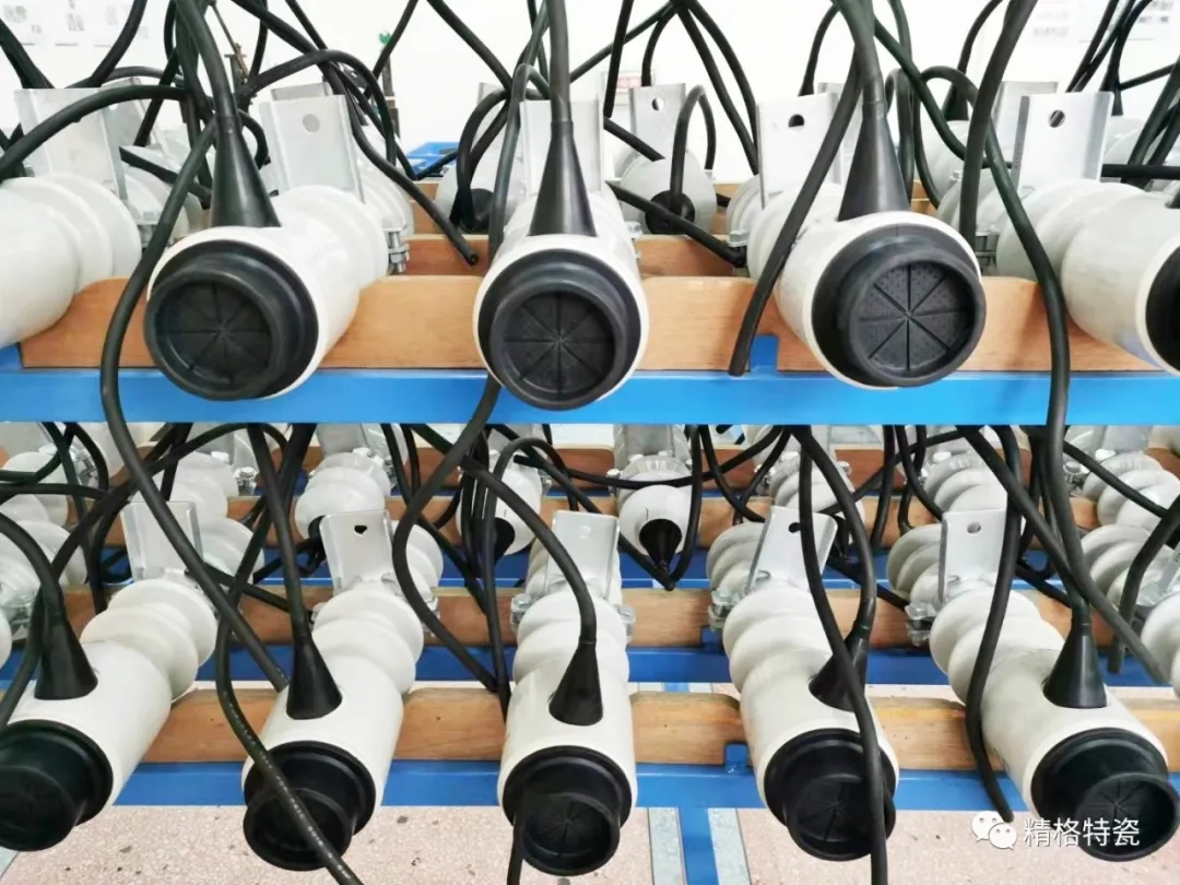 户外高压封闭型喷射式熔断器资料(完整版)