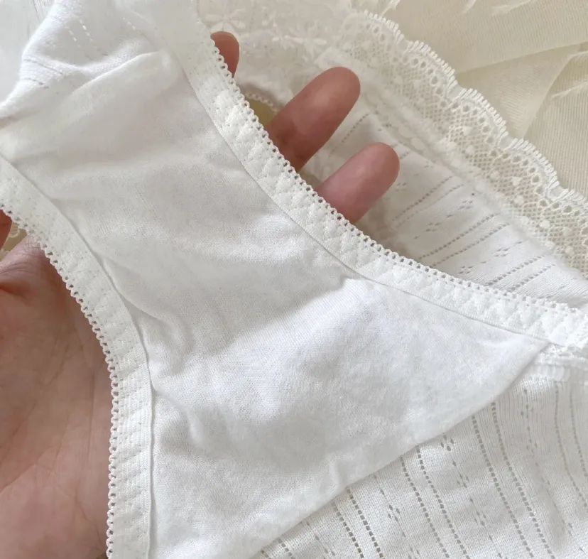 内裤还发黄发硬?这些私处知识你真的了解吗?