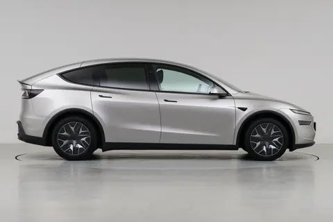 特斯拉Model Y电动SUV展示
