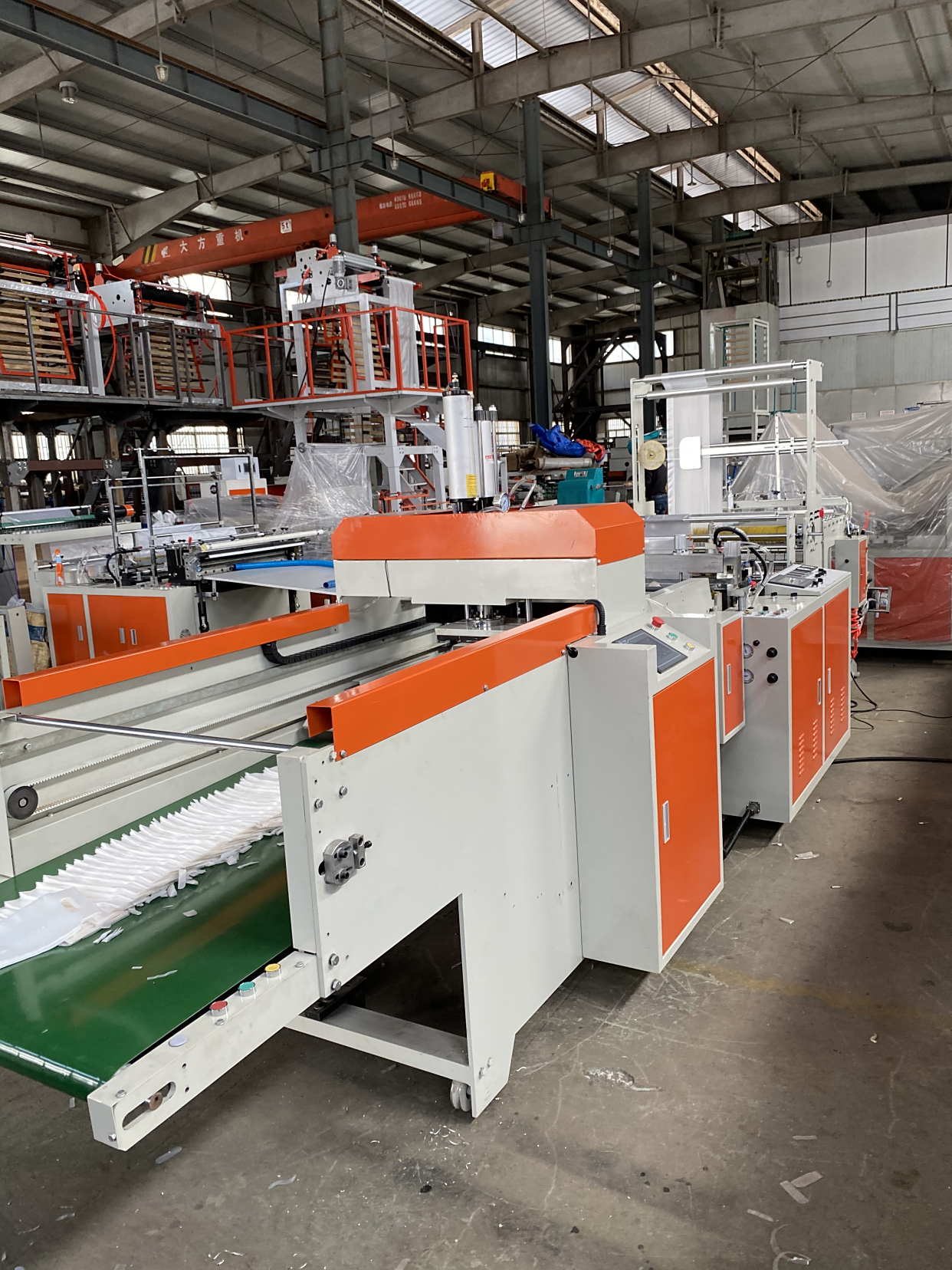 全自动高速制袋机