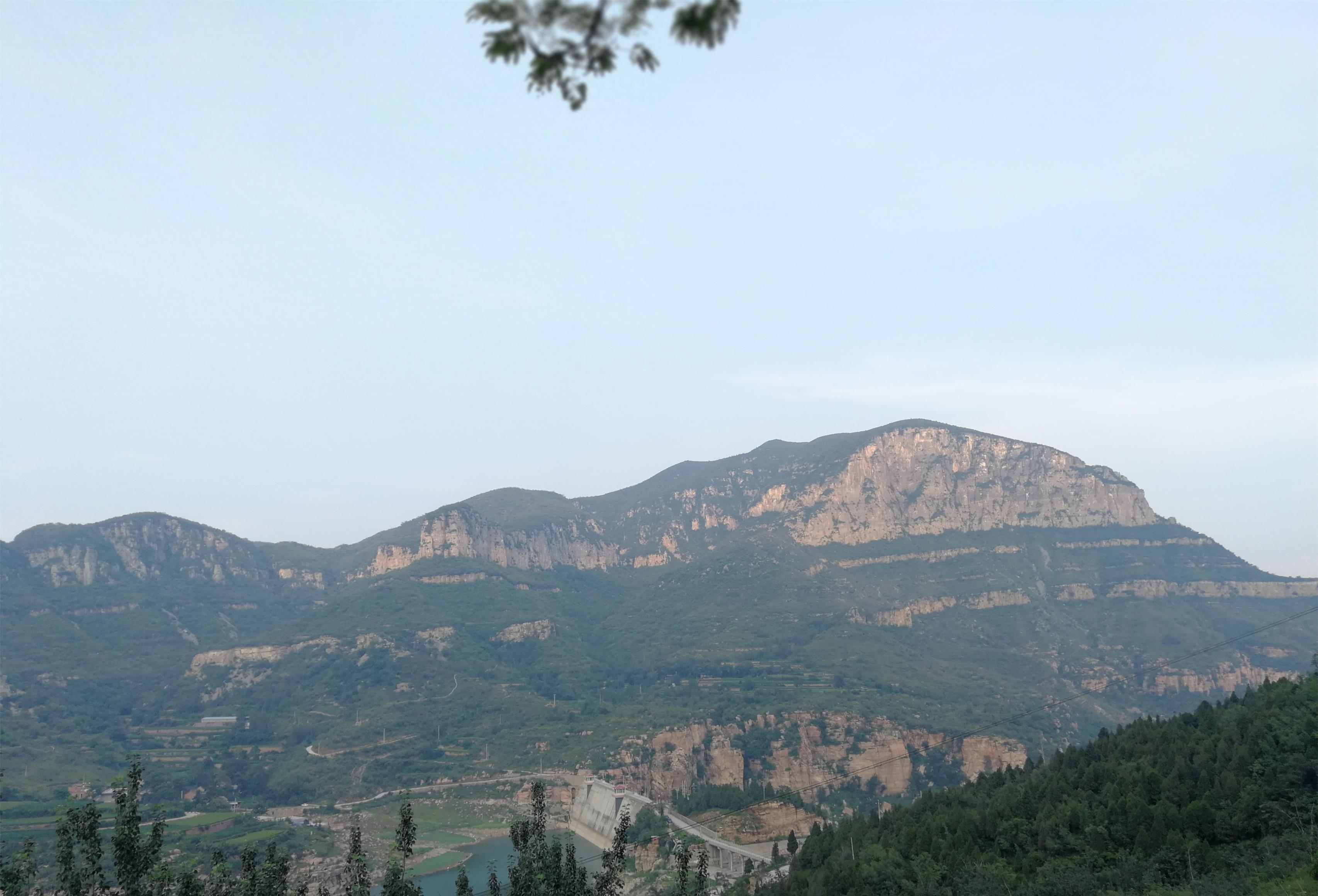 卫辉狮豹头水库东岸,藏着一个小山村,洁净的农家小院正合吾意!