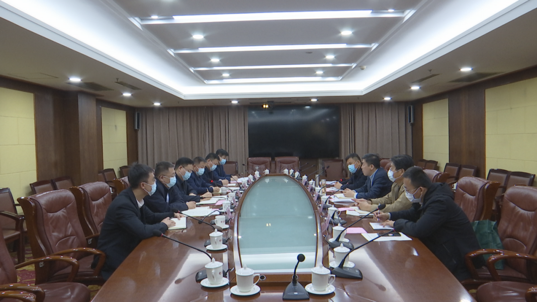 柳庆发督导我县疫情防控和重点项目建设
