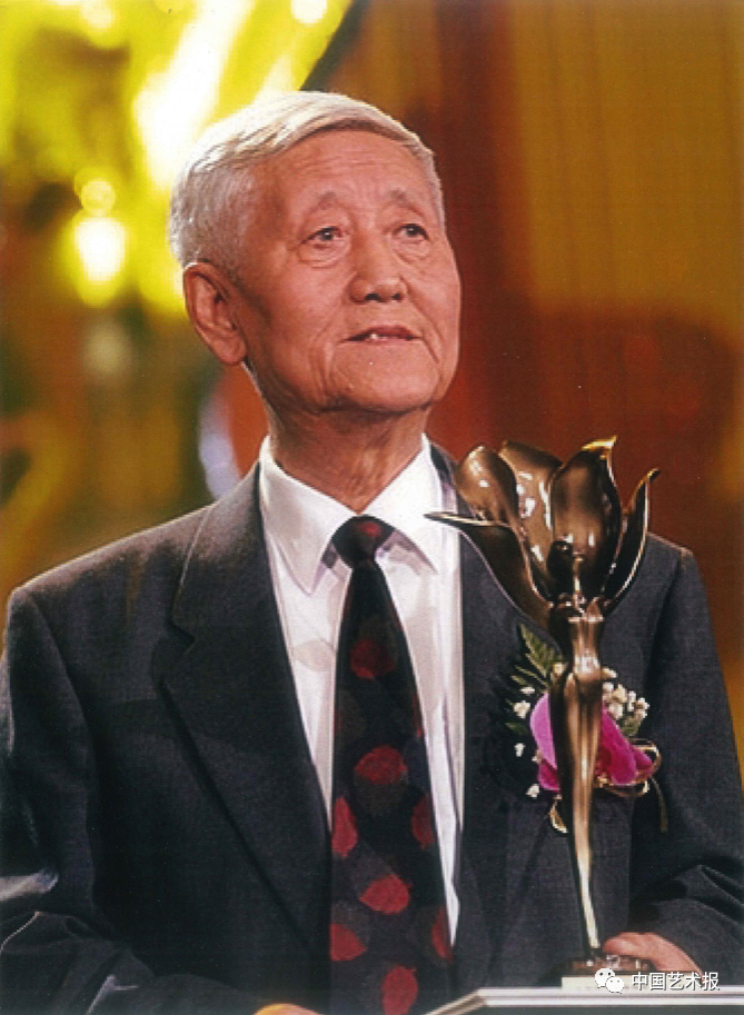 这个展览,致敬徐晓钟,郭兰英,陶玉玲!