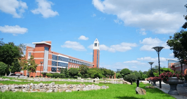 浙江2所"山寨大学"被曝光,毕业后悔莫及!为时已晚