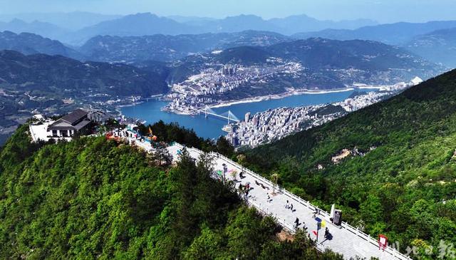 巴东巫峡口景区旅游火爆