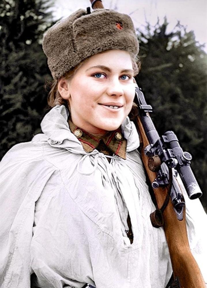 苏联女兵冬季图片