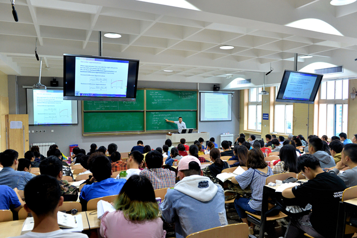 大学阶梯教室图片高清图片