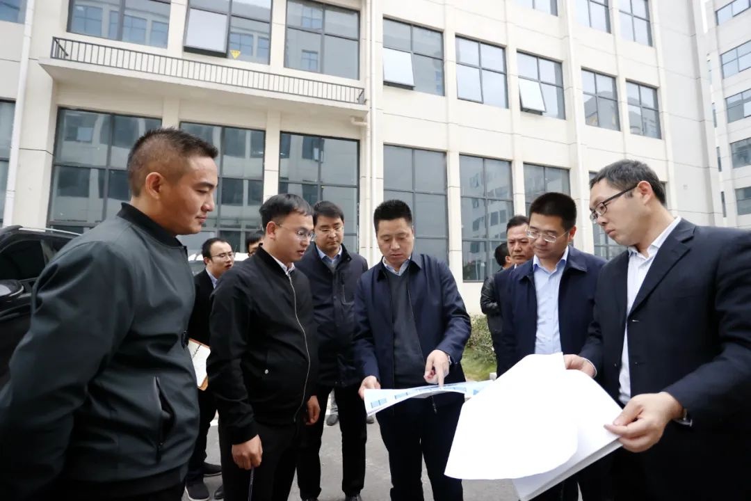 曾宝柱调研指导园区重点工作