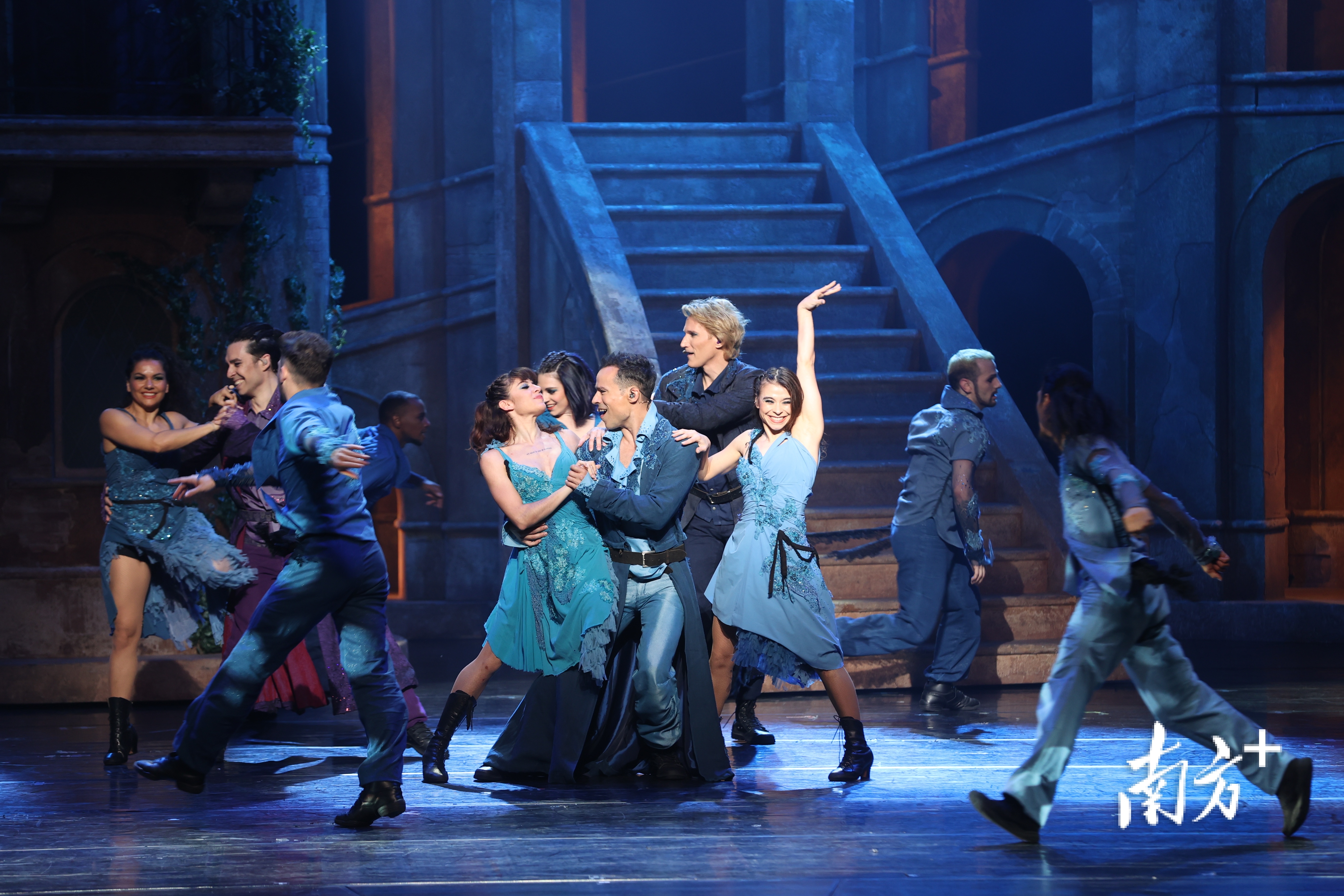 国外演出6月"回归"广州舞台!法国原版音乐剧《罗密欧与朱丽叶》来啦