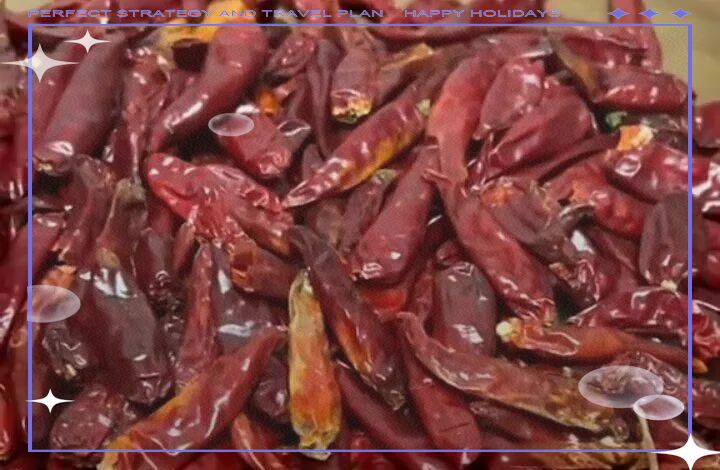 男子买回干辣椒,发现内部发霉,庆幸未直接烹饪