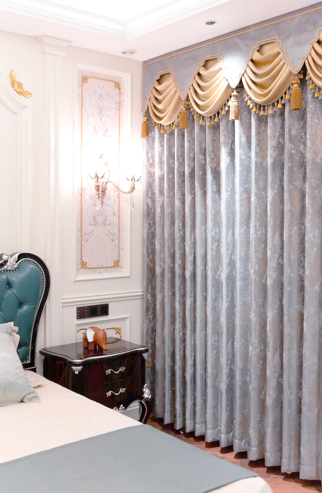 豪宅窗幔:奢华与艺术的共生之美