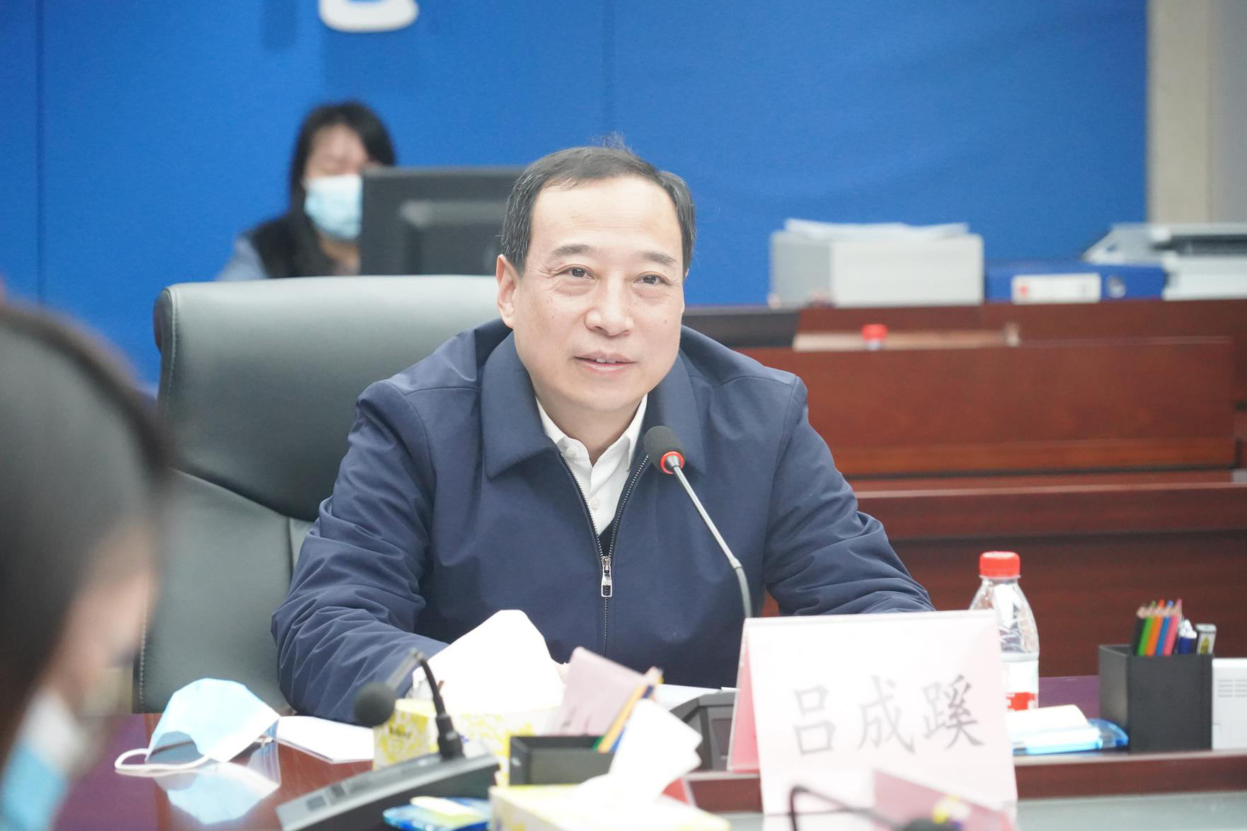 吕成蹊市长到市应急管理局督导安全生产和疫情防控工作