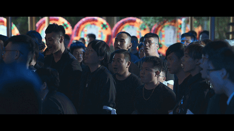 同样演吃盒饭把阮经天海清和刘涛放一起才知道谁接地气