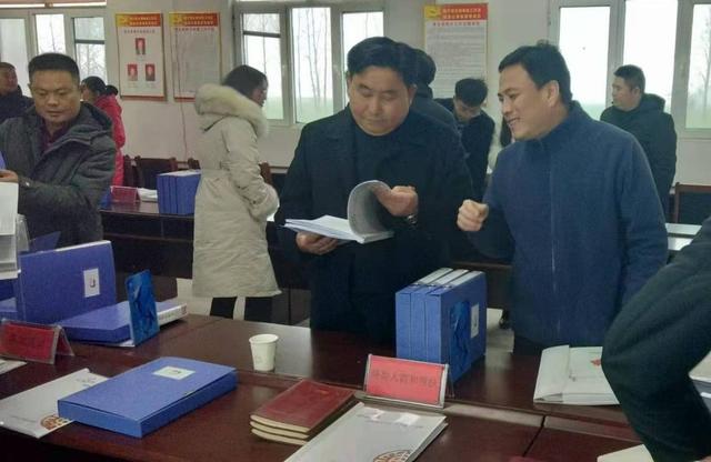 平舆县庙湾镇:开展脱贫攻坚巩固提升活动