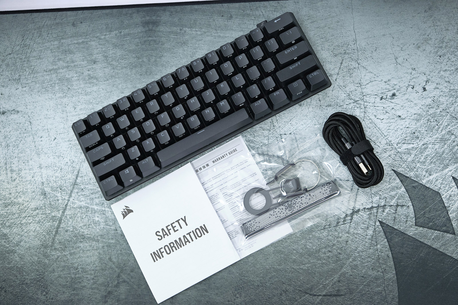 三模无线,热拔插,全方位升级美商海盗船k70 pro mini wireless