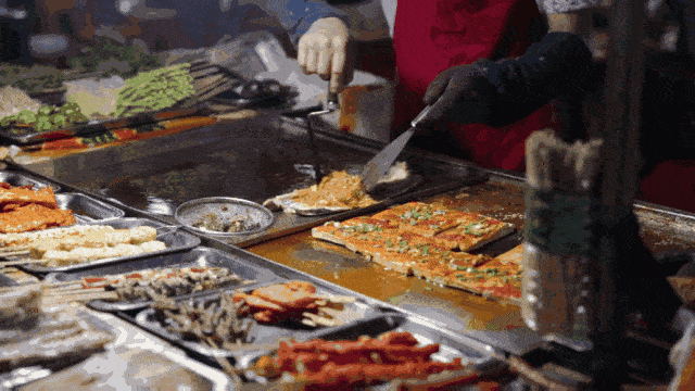 紫荆夜市——吃货的天堂,你真的不要去看看吗?