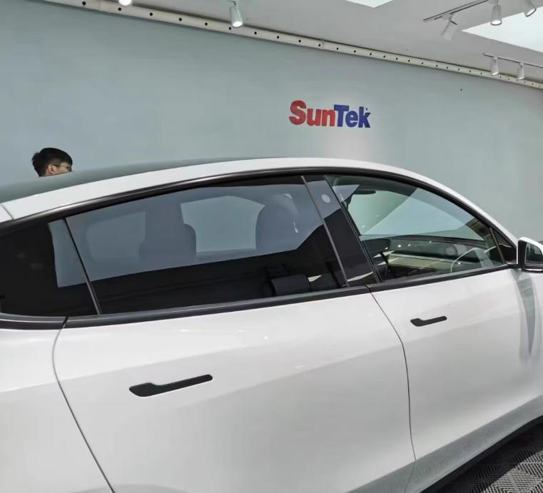 圣科太阳膜怎么样?强劲隔热!不挡信号!值得拥有!