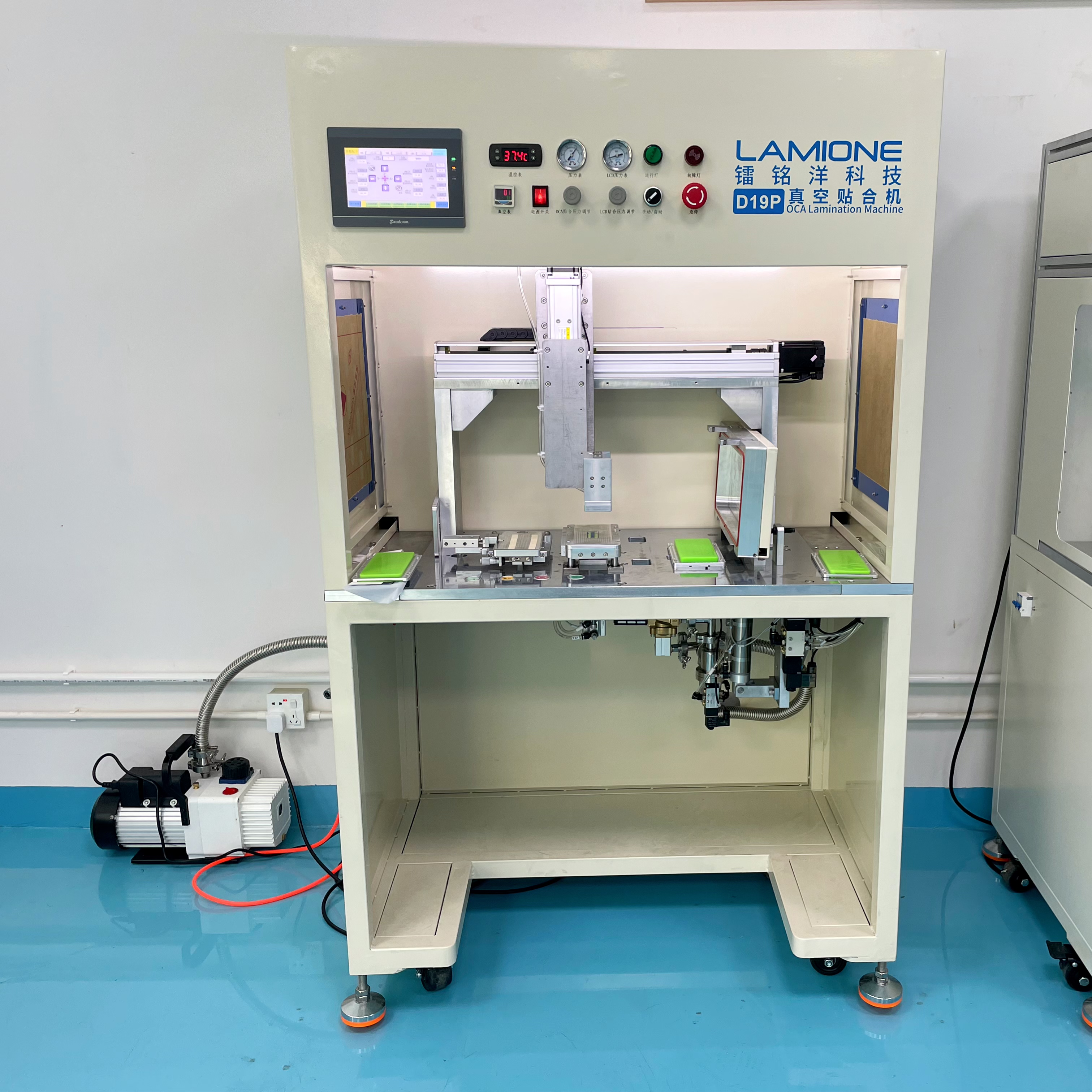 揭秘曲面贴合设备:工业制造的新潮流