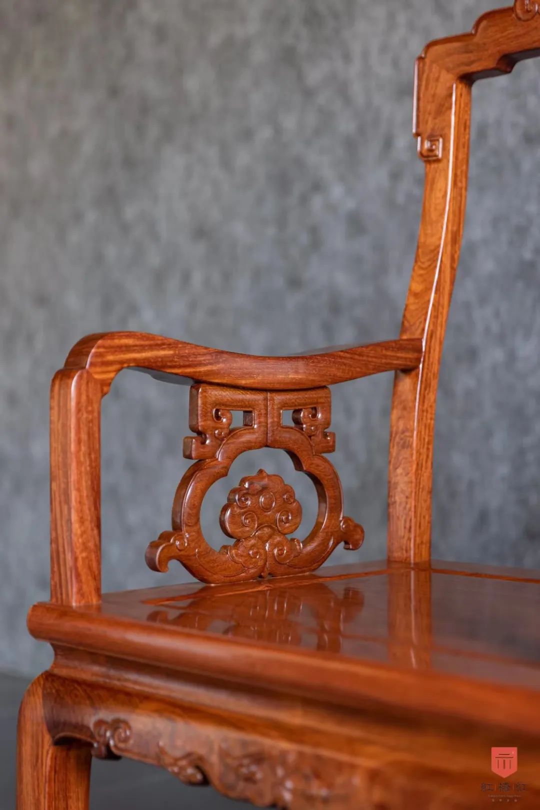 缅花大王红桥红精品赏鉴|如意缠枝纹扶手椅