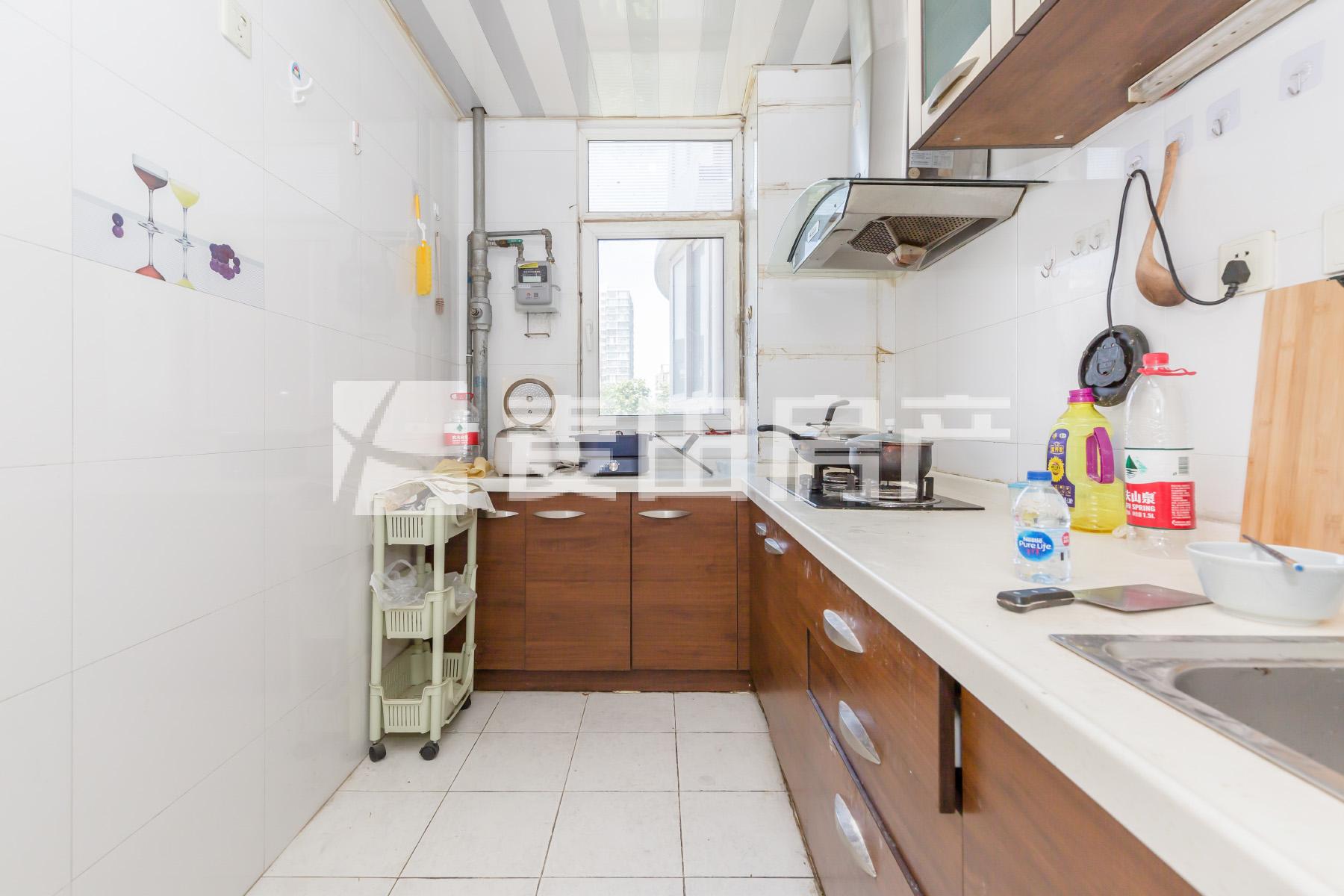 8号线林萃桥站,京师园2居室业主直租不临街