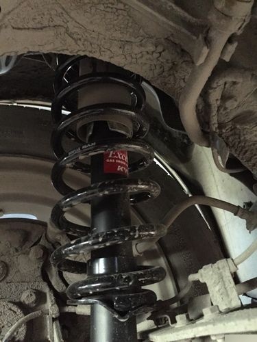 减震器弹簧生锈了怎么办?