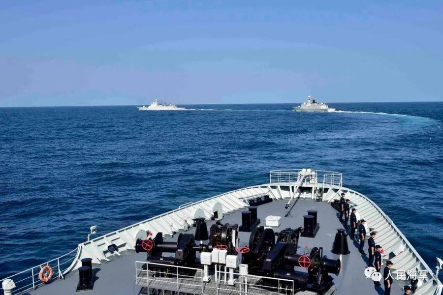 海军第42批护航编队开始执行亚丁湾,索马里海域护航任务