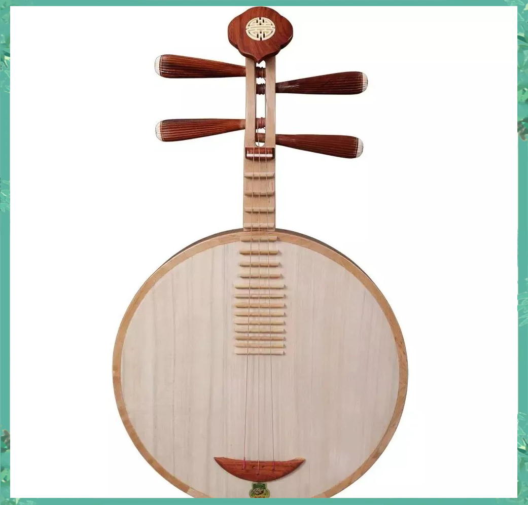 月琴,这一由阮演变而来的乐器,在清代经历了显著的变革