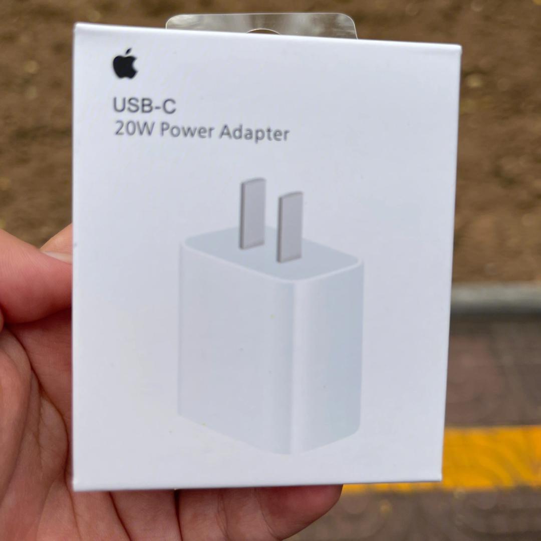 苹果4s原装充电器参数揭秘