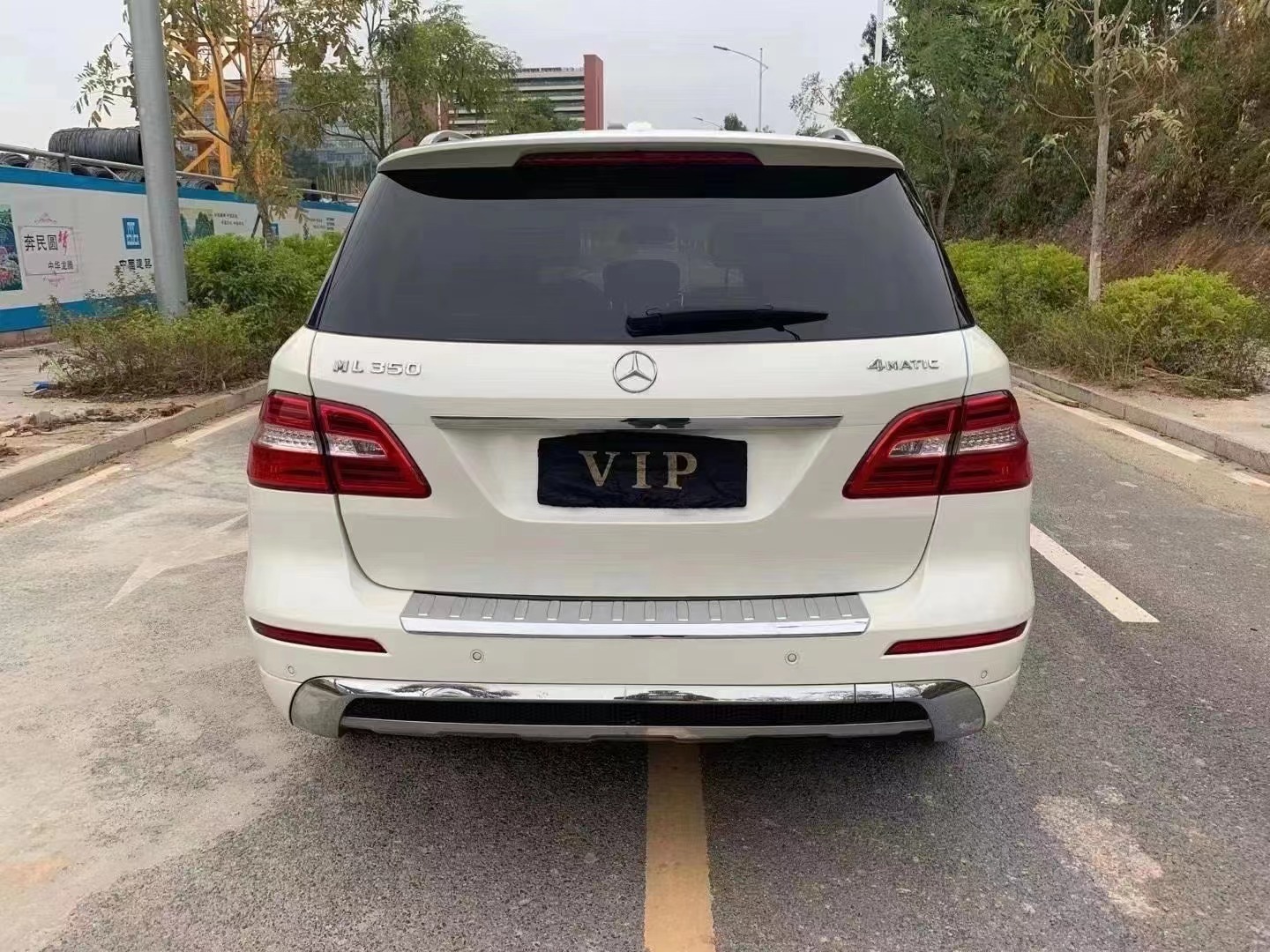 16年奔驰ml350全款11.5万,柴油动力,堪称省油利器,动力王者