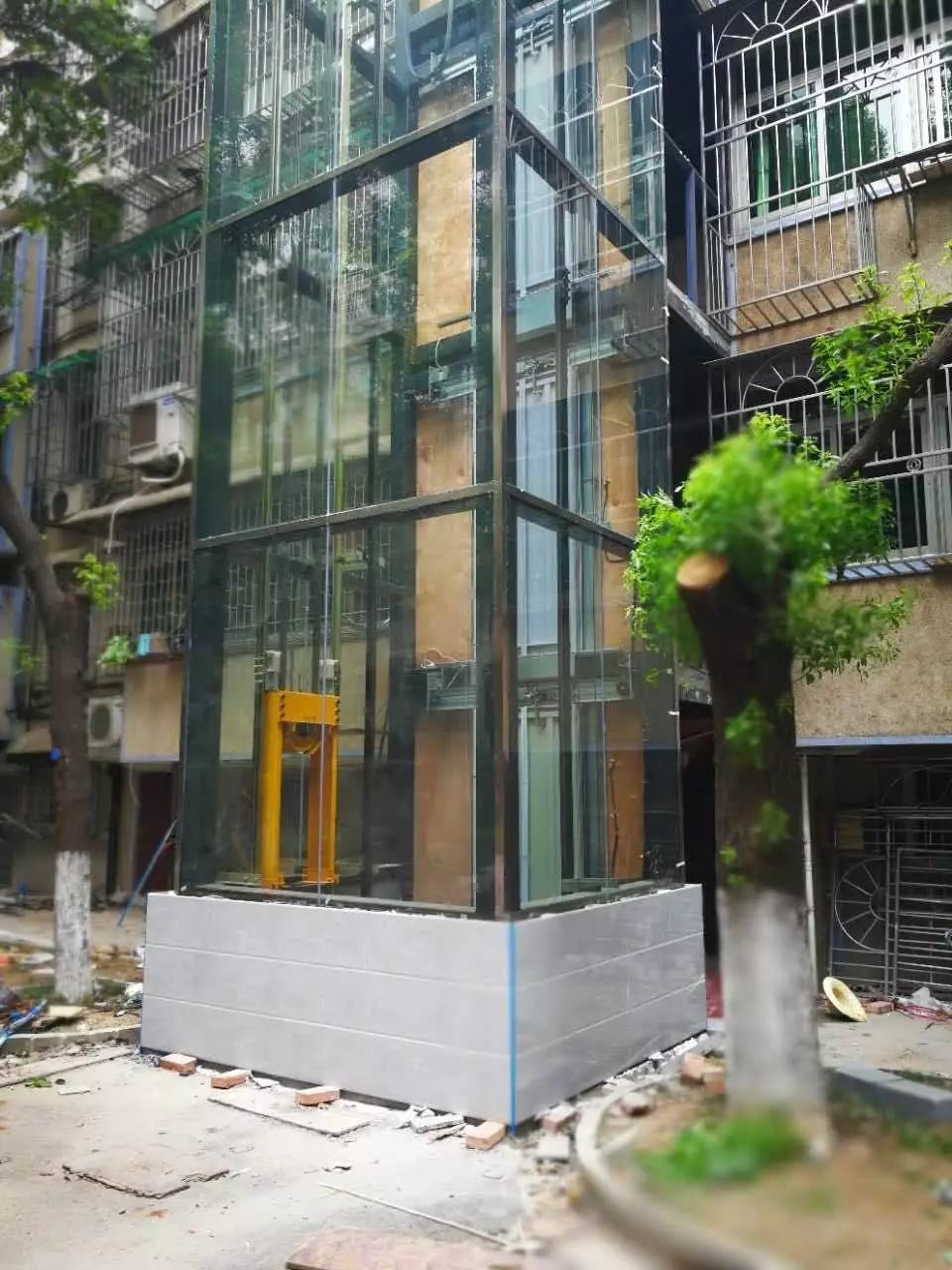 电梯平层 - 优质问答专区