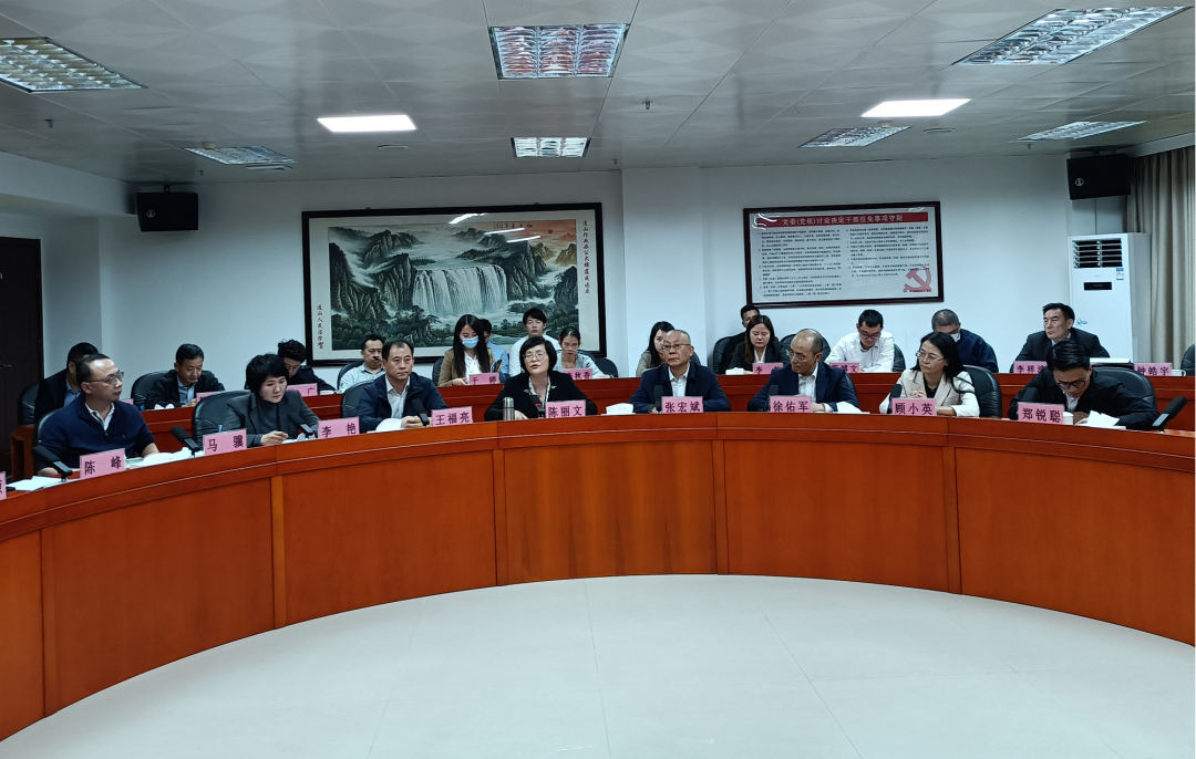 广东省委统战部副部长,省工商联党组书记陈丽文深入连山壮族瑶族自治