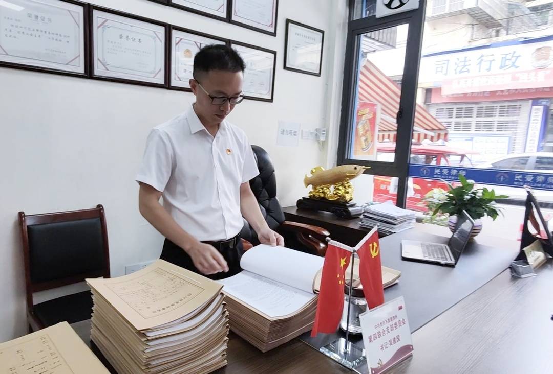 退役军人吴建国:为农民工挽回经济损失上千万 不忘为民服务初心