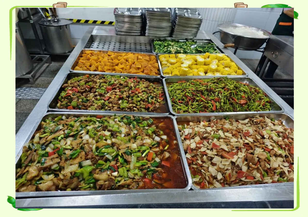 广安中学食堂:安全与创新并行的美食天堂