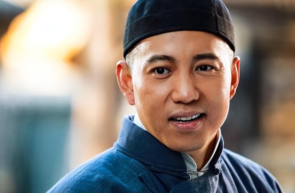 不弃瘫痪丈夫连生俩孩,演员阿斯茹:我这辈子最正确的决定