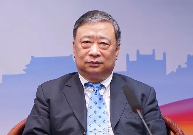 中盐董事长图片