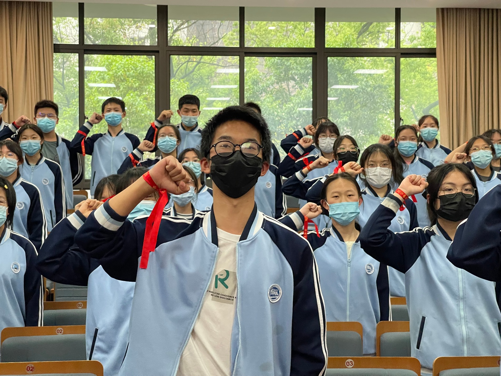 踔厉奋发,决战中考——海曙区雅戈尔实验学校举行2022届初三中考誓师