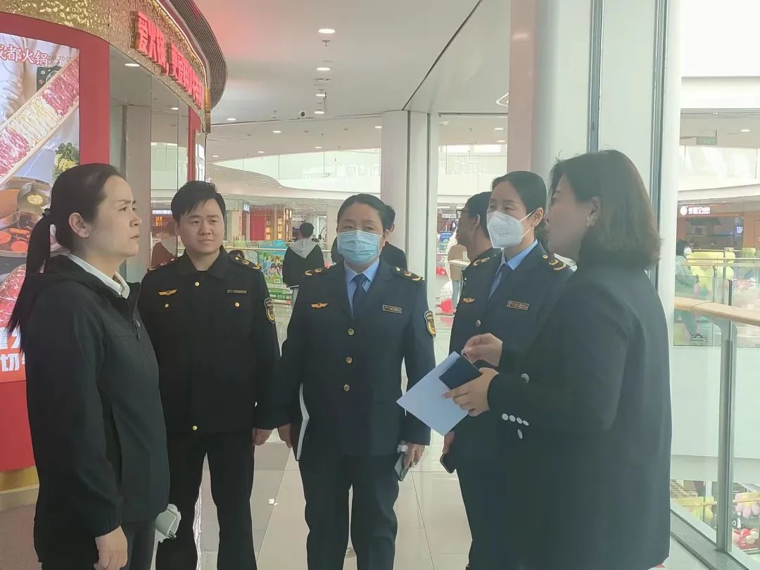 杨陵区副区长荆萍督导食品安全"两个责任"工作落实情况