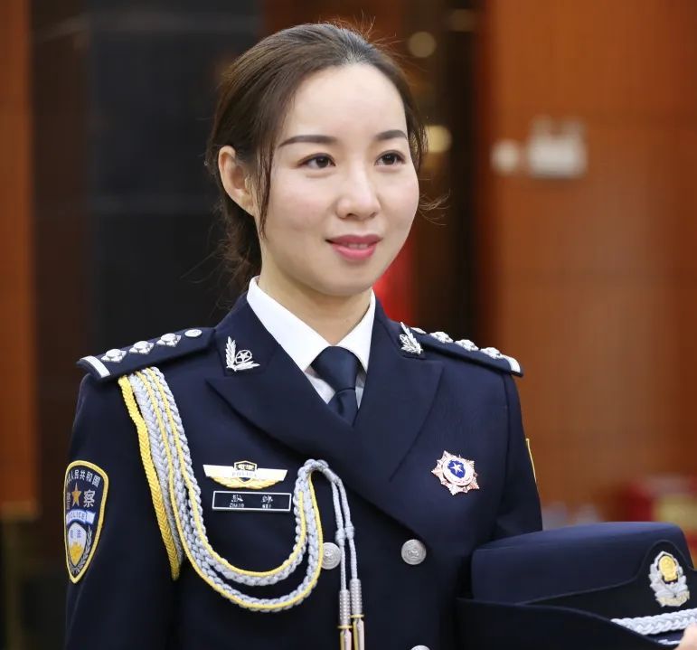 上海女民警图片