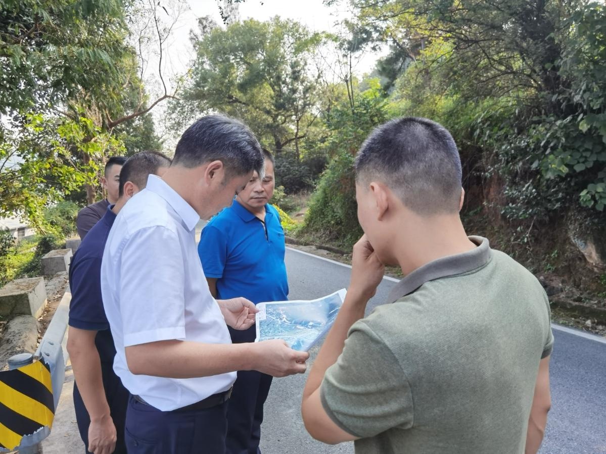 冯金考赴瑞安督查国庆节前安全防范工作