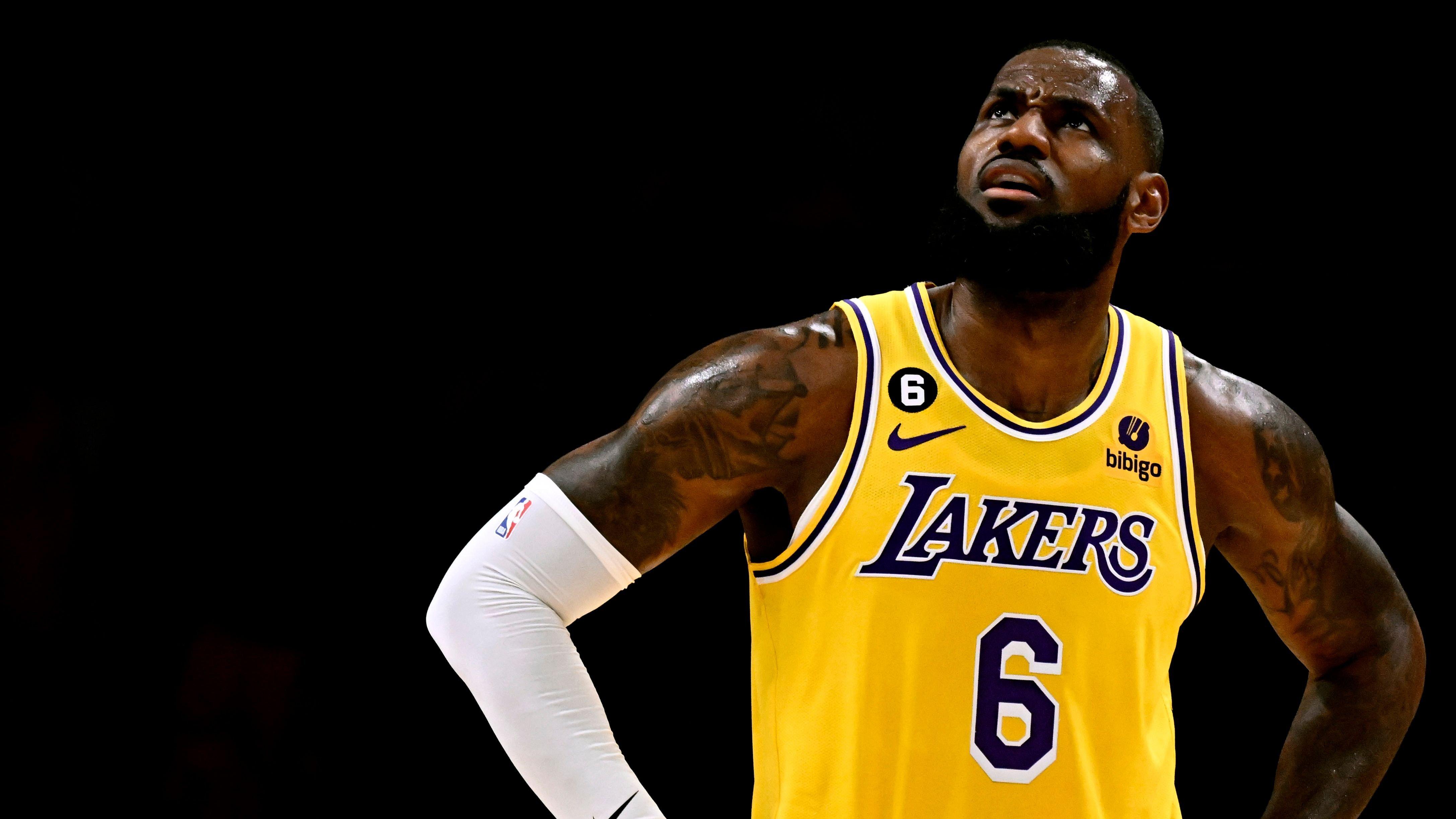 詹姆斯21 7,步行者17分逆转绝杀湖人!浓眉25 13,威少24 6饮恨