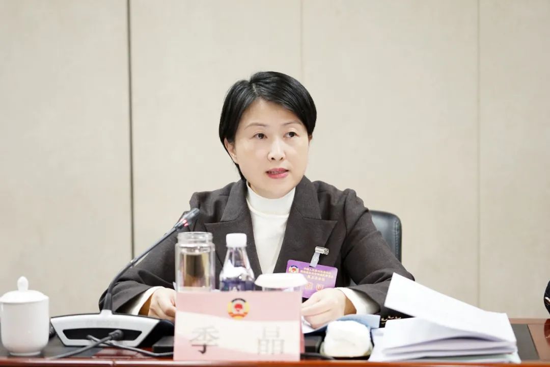 政协委员"议事厅",好热闹!