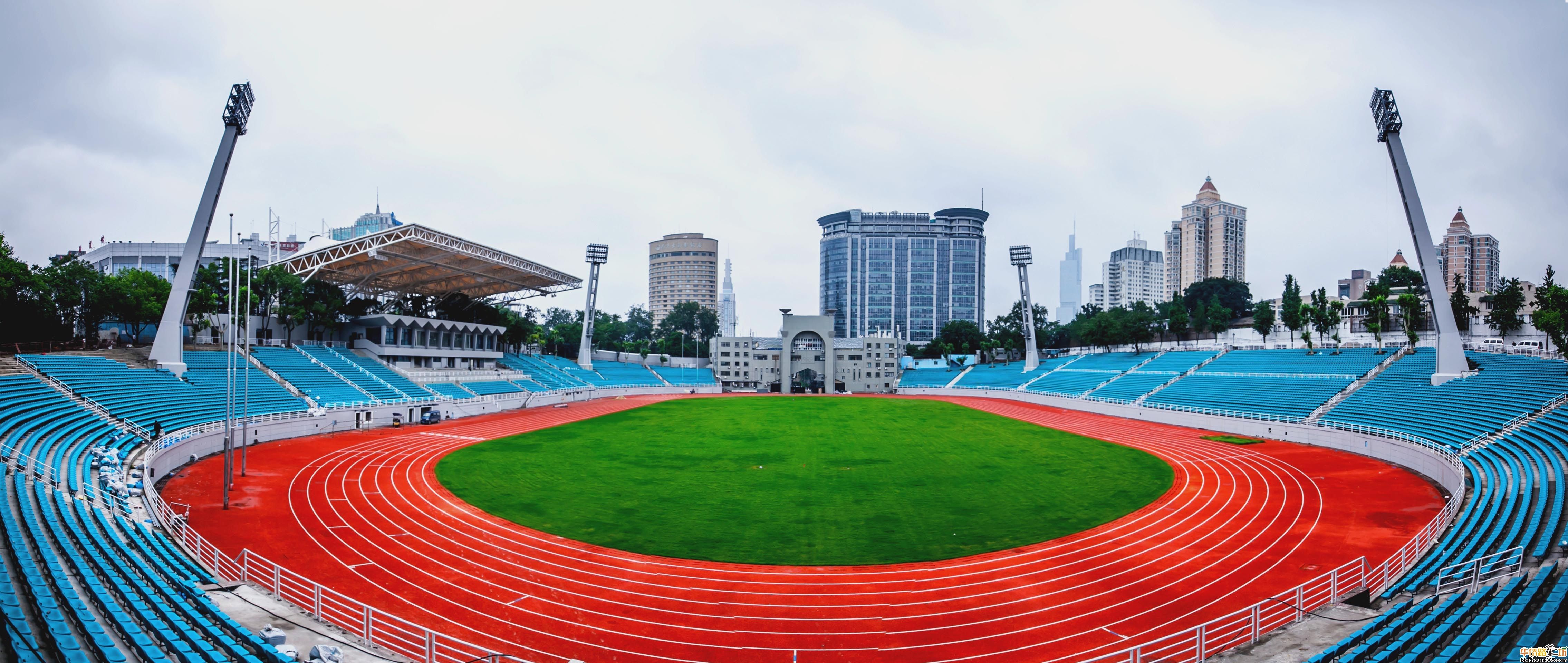 如何看混合型塑胶跑道的质量