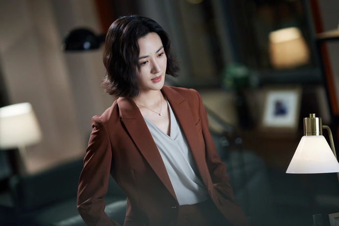 徐小飒《沸腾人生》诠释职场女强人温暖下线期待新作品