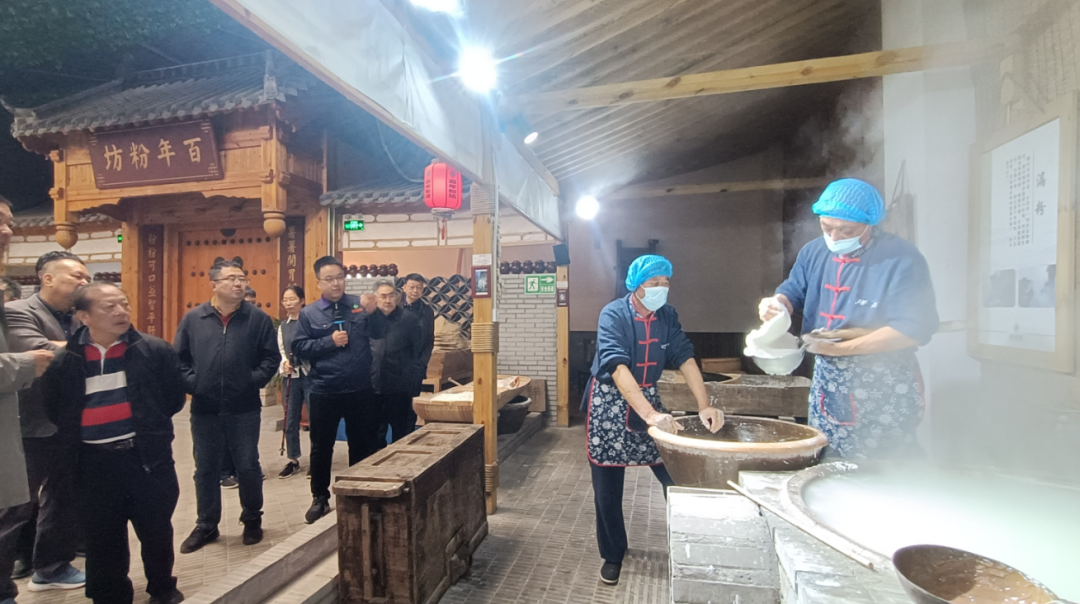 广东省政府参事赖斌一行到盛田农业调研中原农耕文化