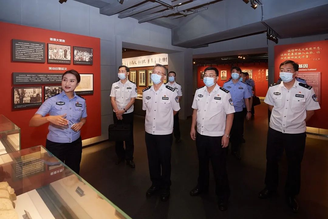 公安部第八督察组向广东省公安厅党委反馈"百日行动"专项督察情况