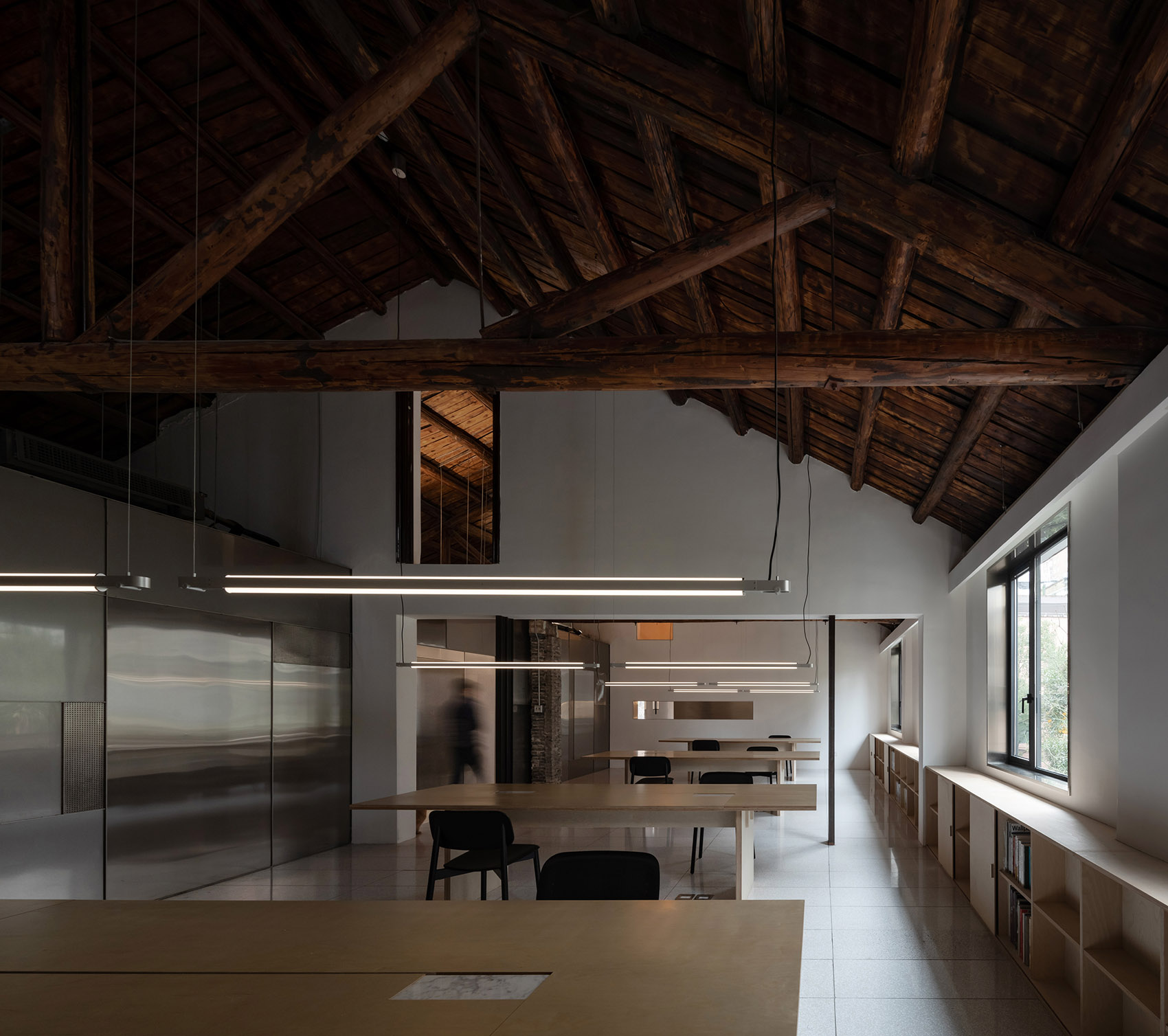 江苏淮安·“芷麦”甜品咖啡店 / SIM