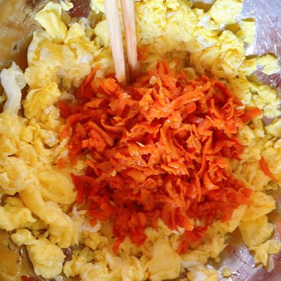 妈妈手中的安心味 胡萝卜鸡蛋水饺