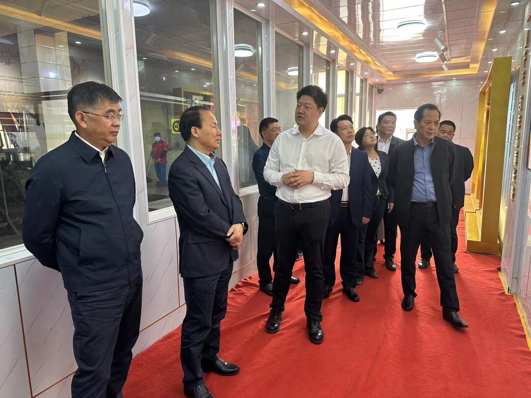 程水泉来我县调研人大代表履职能力提升工作情况