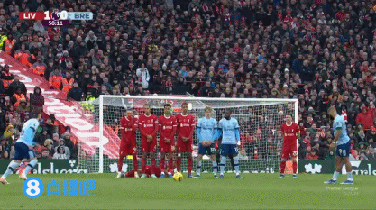 利物浦3-0布伦特福德_努涅斯越位进球无效_英超-努涅斯补时梅开二度 利物浦2-0布伦特福德
