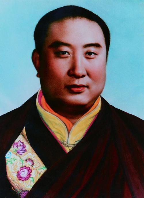 活佛十世班禅打破世俗观念,破例娶妻,育有一女现今咋样